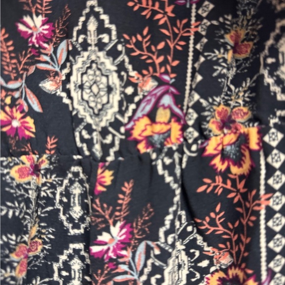 Dex Floral Cropped Jumpsuit NEW - Picture 5 of 12